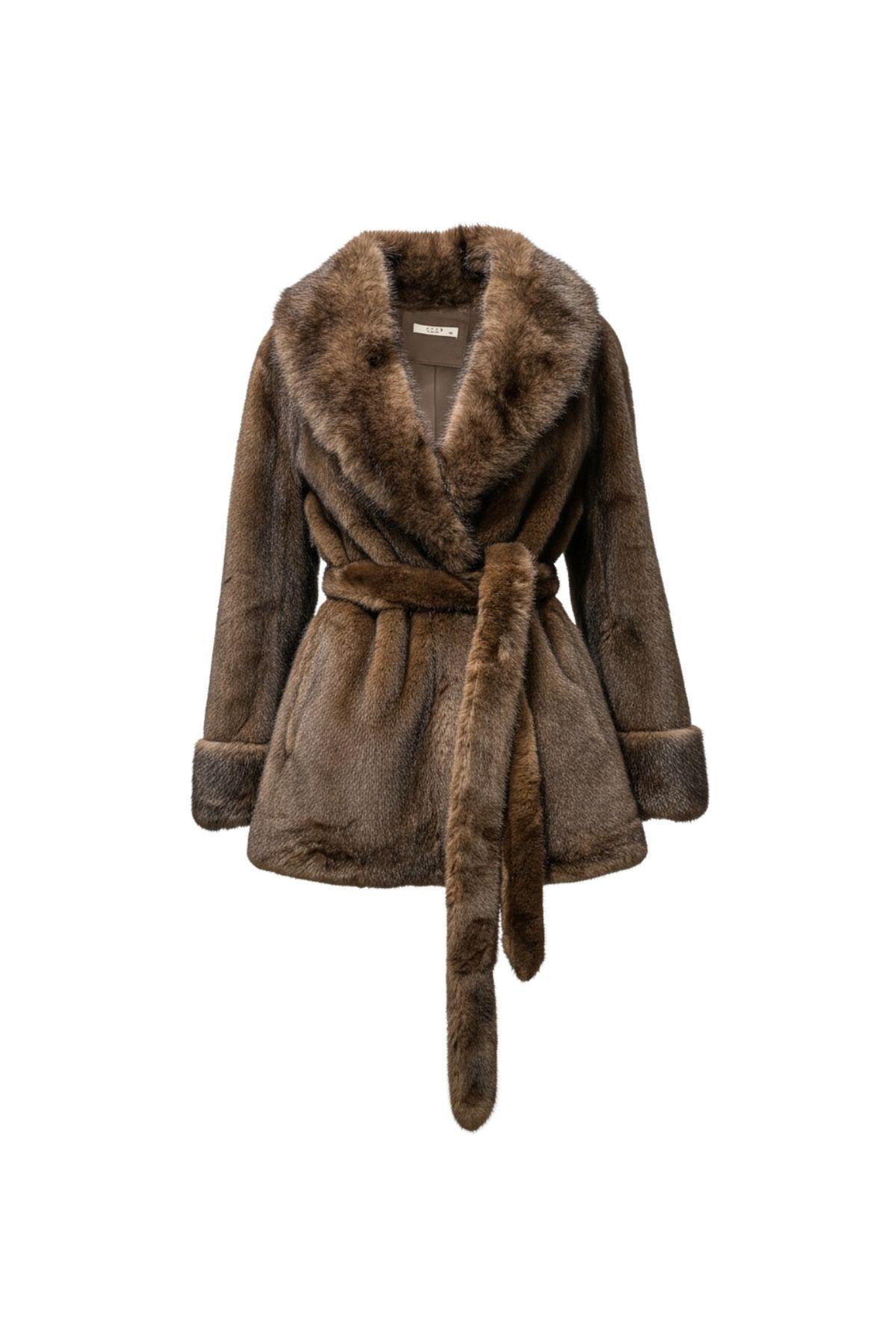 05901_4|f54e25623eec38e3f15e9723d96bf952