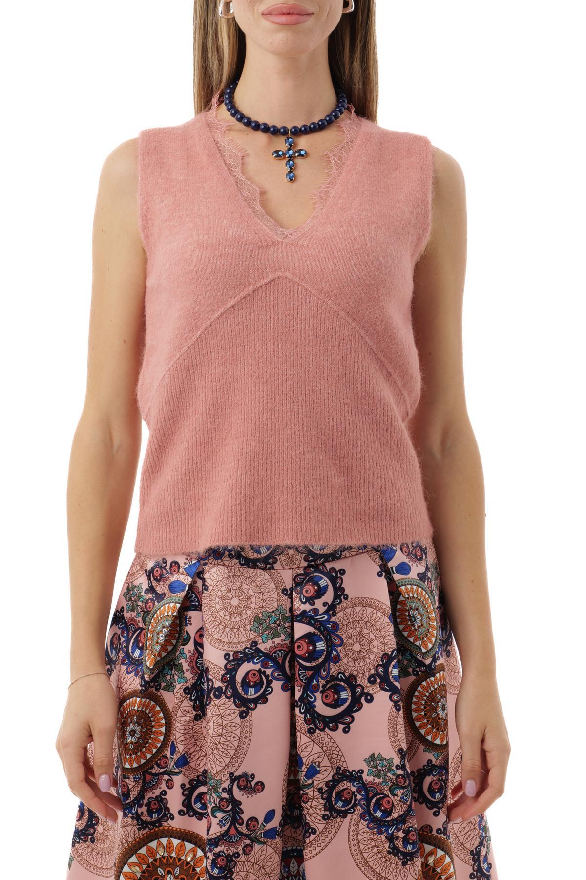 77182_49|9ee5437f047844a7a29ef5c76cd3c413