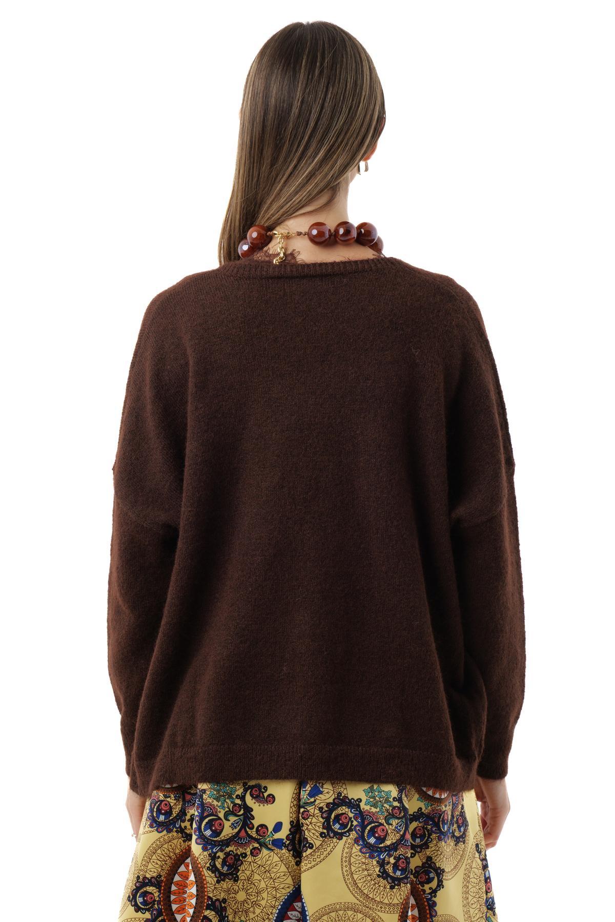 77183_63_3|05b3bd92c60e36870851ca3e169fc8b9