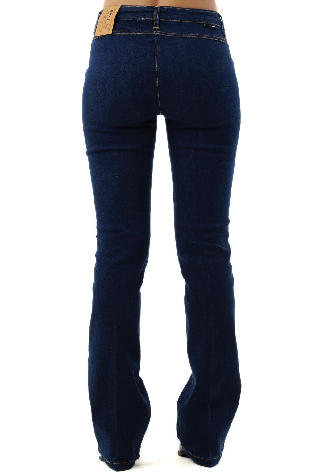 99209_71_3|6b0b72b46597b2a845f86e31245fd98a