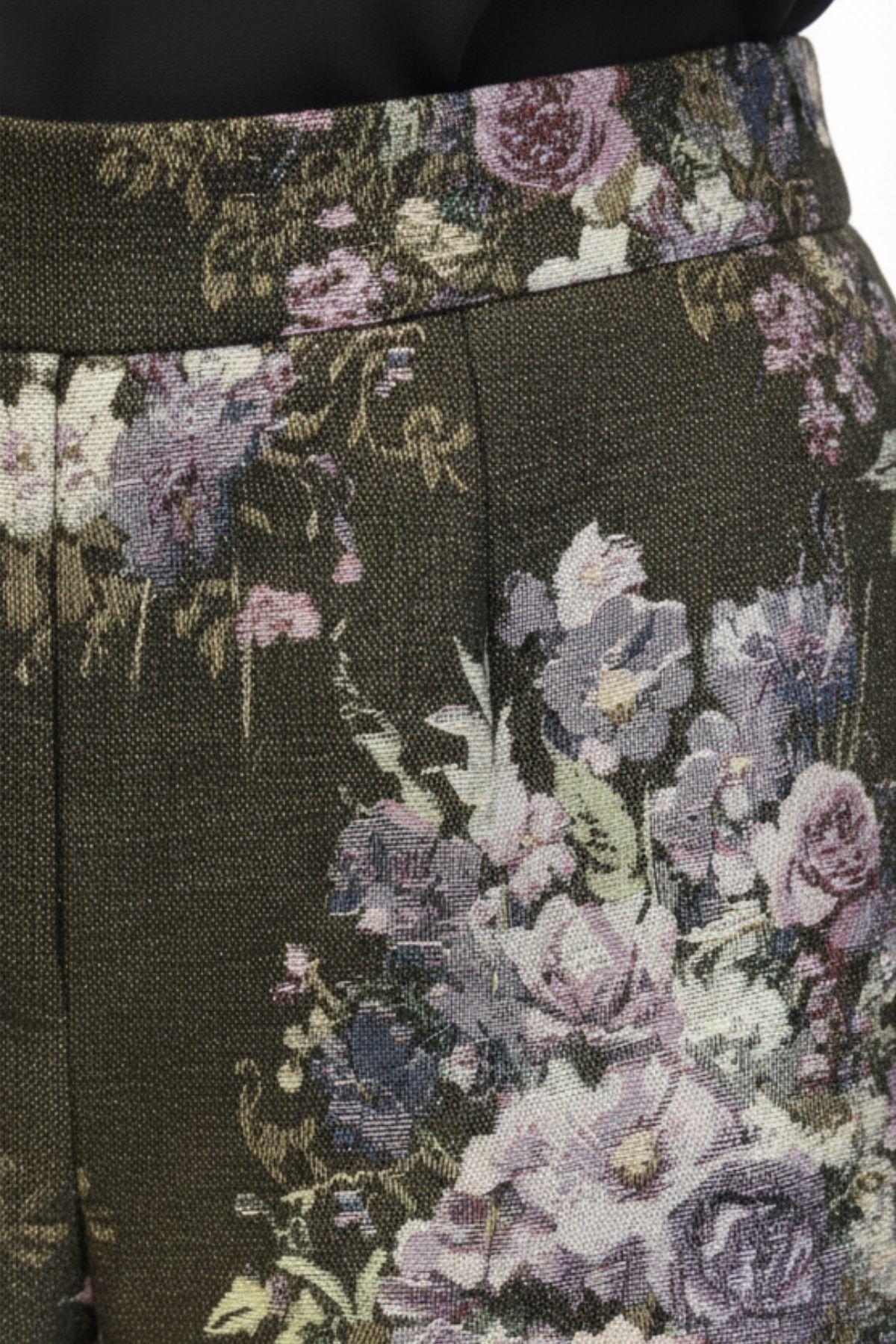 BJ8430_63_3|ac26289c7e1c0bf473e614aeaed94130