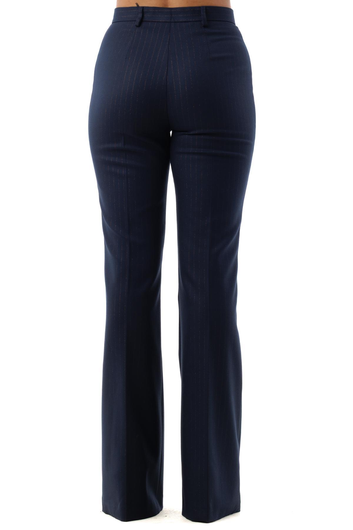 BY20498R208_16_3|e7667b4cf5661143db7a48cf9f195d92