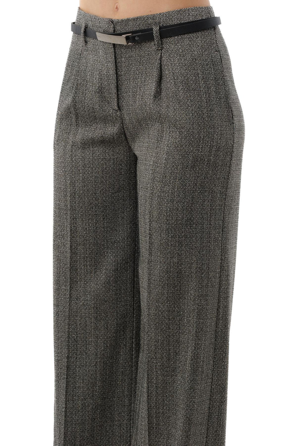 BY21692U452_2_5|6098c0de696f87534d711262ab468d06