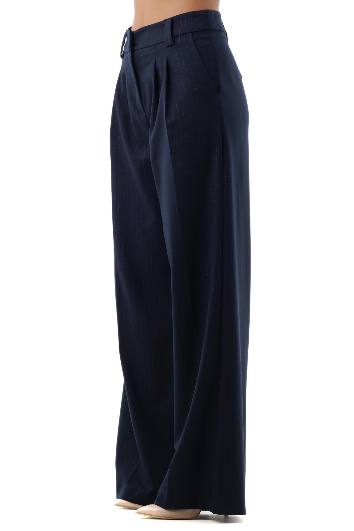 BY22110R208_16_3|53263ef1d8cfae17d9dc552715fb4818