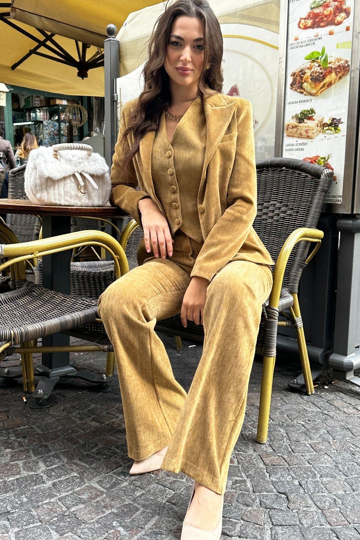 BY31090U533_327_4|c08f91e0fffdd3cff1d8d00e21d47b06