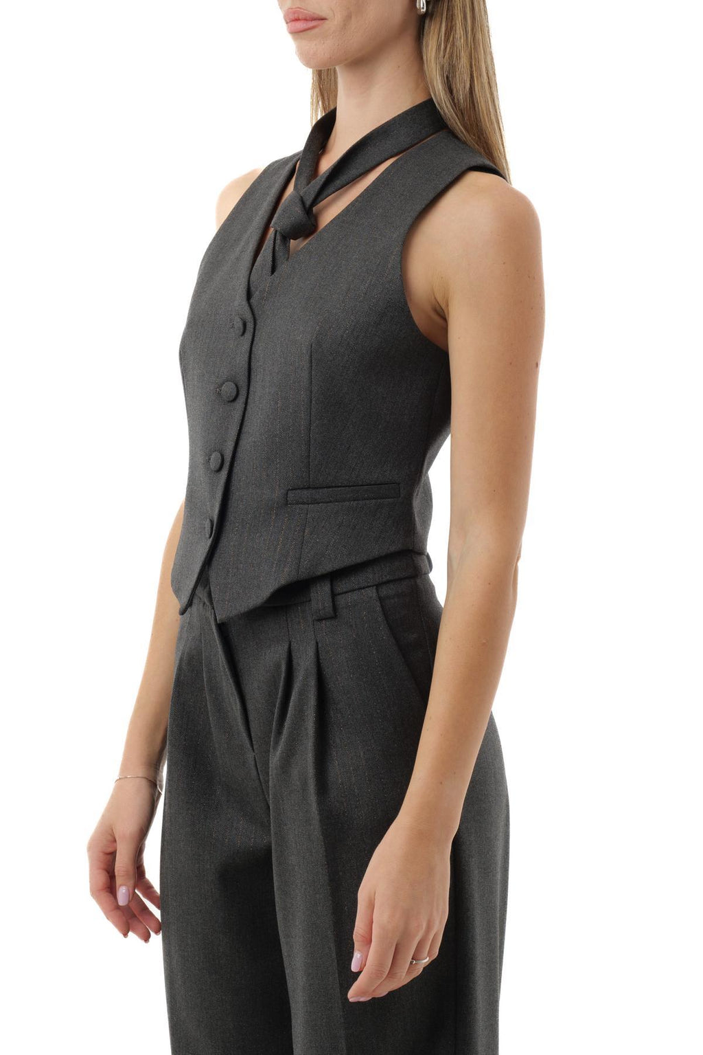 BY31174R208_15_3|6c37277c0746eee4aa23e2177b73e9d7