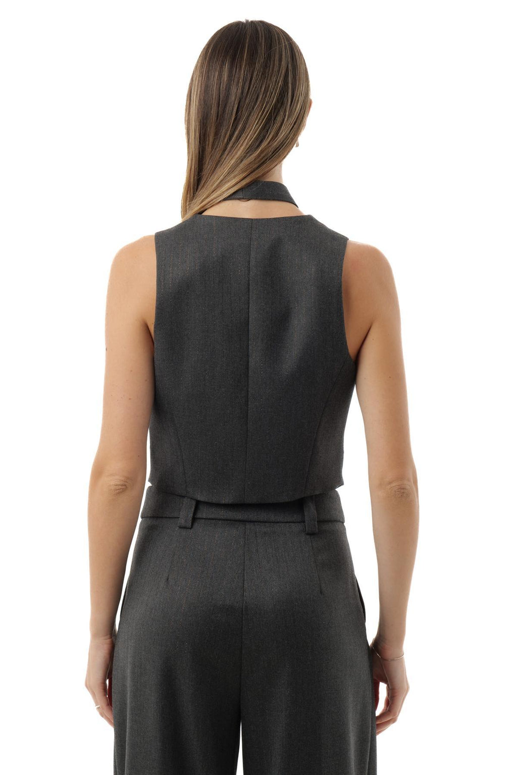 BY31174R208_15_4|7b5c8ddeac99a07b382b44b2de37a1f0