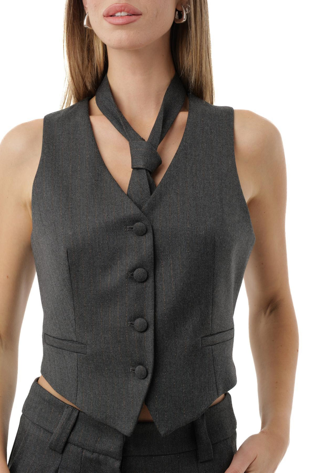 BY31174R208_15_6|573ff93097cf59b7ea1630275ec689ab