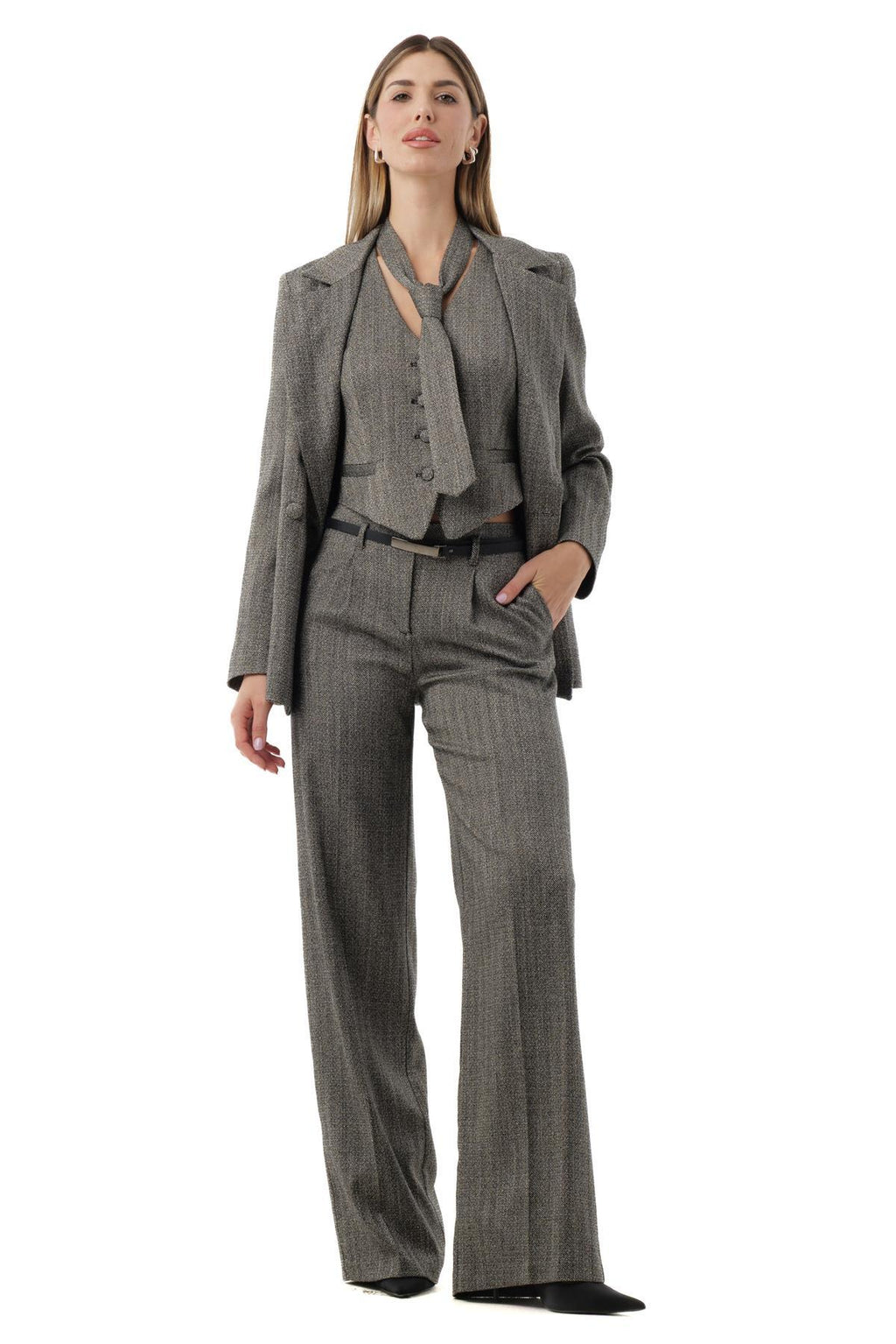 BY31174U452_2_4|743dcdf799ae2e6426dfa70d6b8e68c0