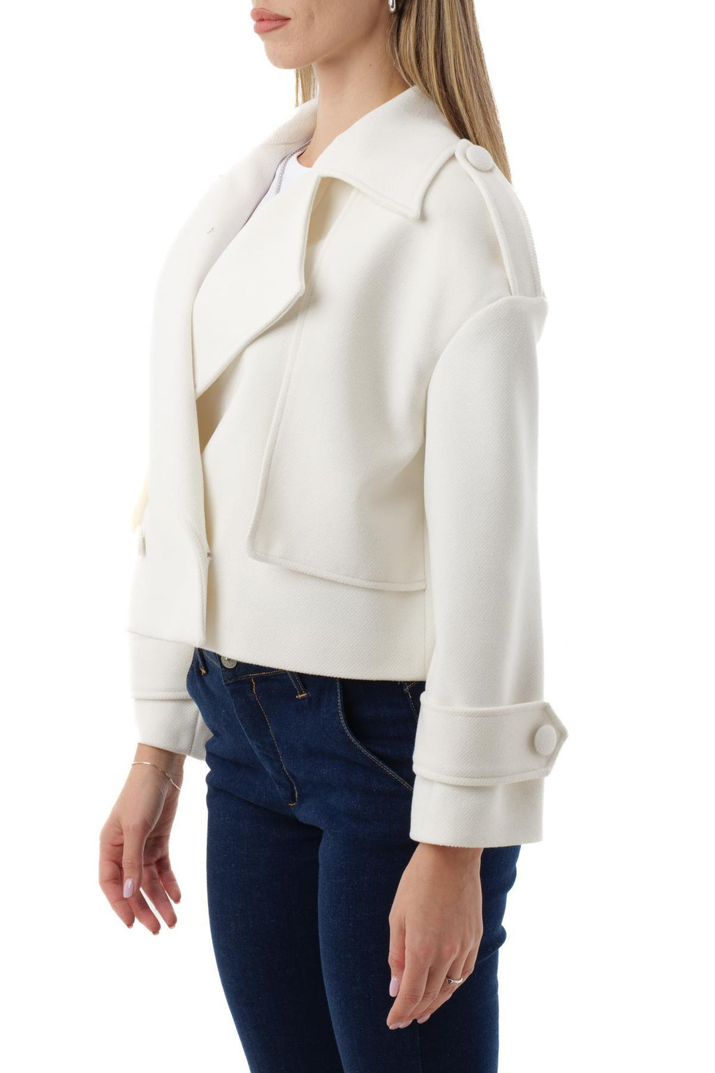 BY71741T254_6_2|721afb99fc9d26b0ede0e182c3c154d1