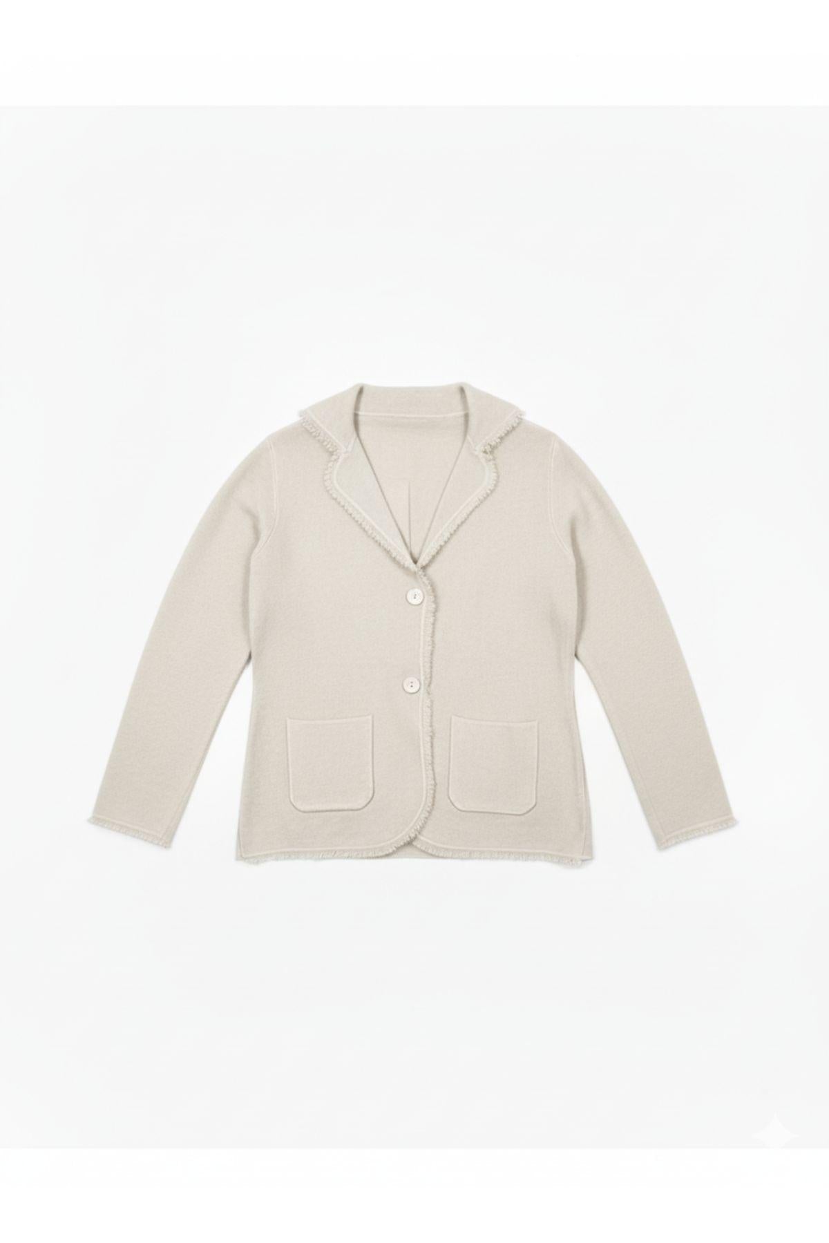 LA25810_6|bdee6a79f4d2384167f5ddce13c3da39